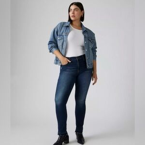 004 LEVI'S Women's 311 Shaping Skinny Mid-Rise Dark Wash Jean - Sz 32/30